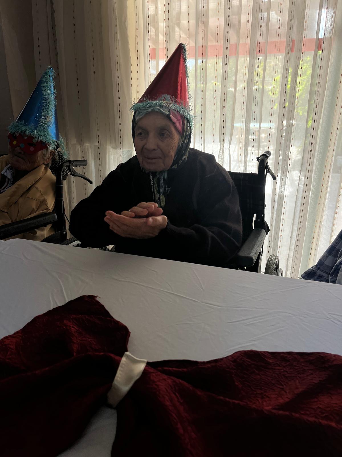 Yaşlı Bakım Etkinlik