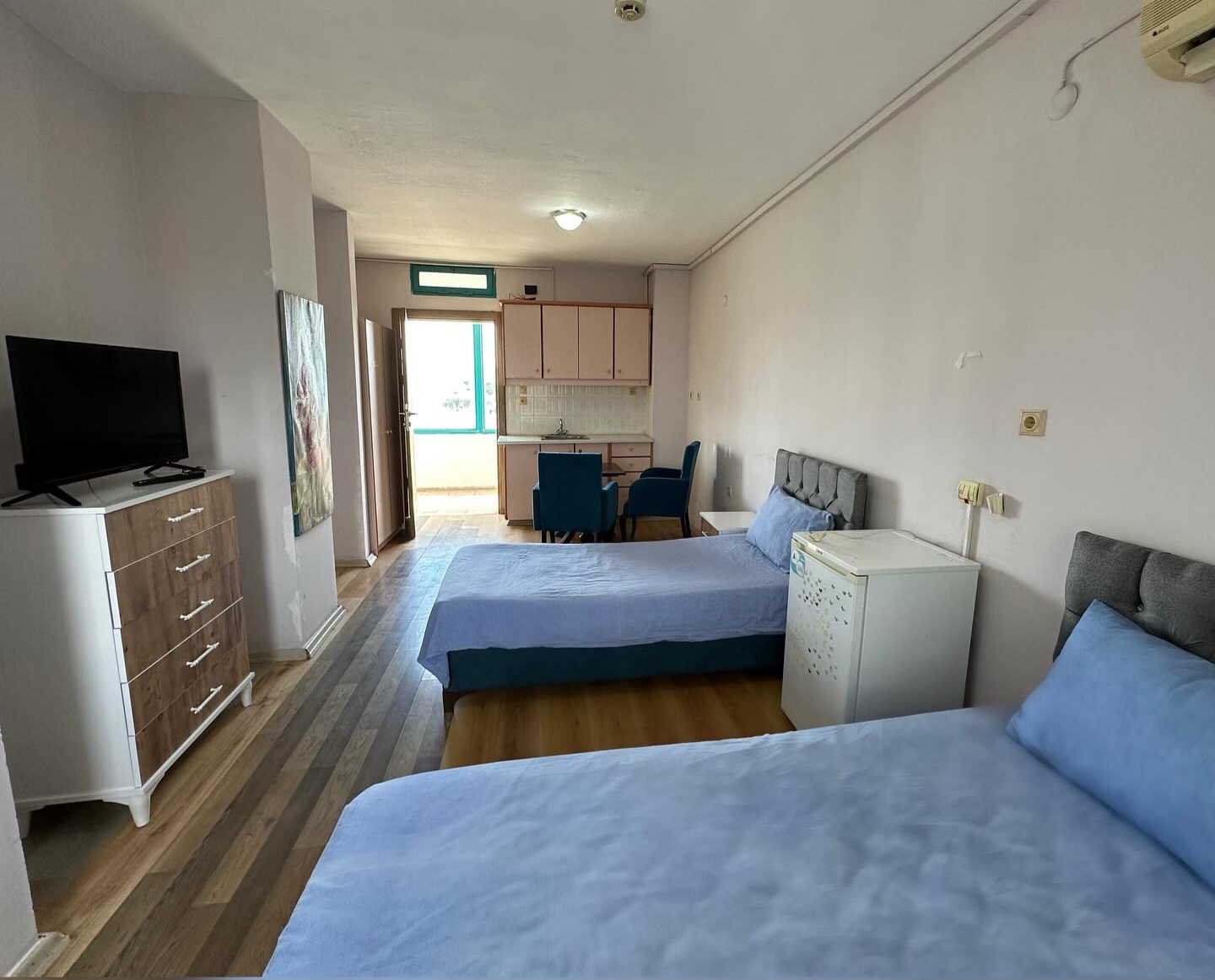 İzmir Bakımevi Odası